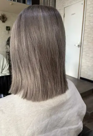 ミディアム 【Lilly】成田 紗英のヘアスタイル