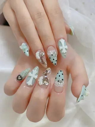 ネイル ジョリ kasumi🌹💅のネイルデザイン