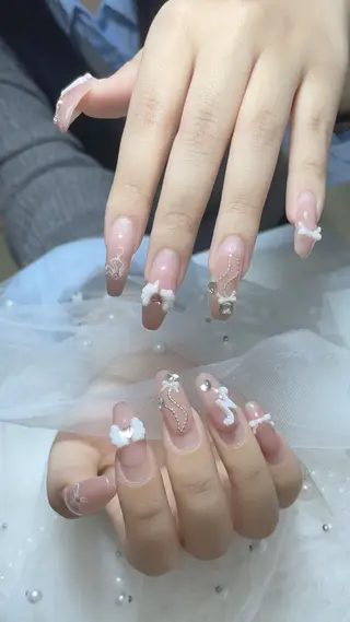 ネイル Crystal Nailのネイルデザイン