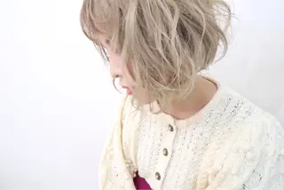 ミディアム 小川 美咲のヘアスタイル
