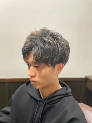 ミディアム メンズ 代表 武田晃英のヘアスタイル