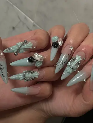 ネイル ayumi❤︎ Betty Nailのネイルデザイン