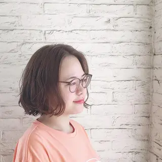 ミディアム カラー 澤田 彩香のヘアスタイル