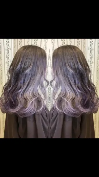 セミロング LOOP hairのヘアスタイル