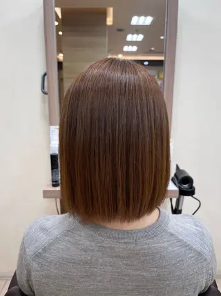 ショート 高津 亜美香のヘアスタイル