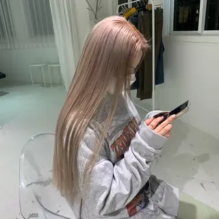 ロング 🍓ブリーチカラー 🎀nene🍓のヘアスタイル