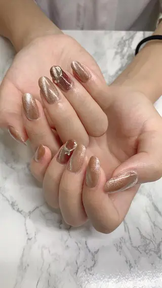 ネイル はな💎ネイル ワンホン、長さ出しのネイルデザイン