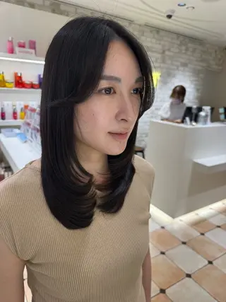 ロング 新宿/レイヤー 透明感🎨田嶋翔真のヘアスタイル