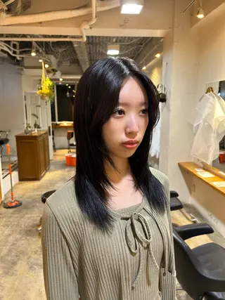 セミロング カラー ナチュラル大人っぽい スタイル MAORIのヘアスタイル