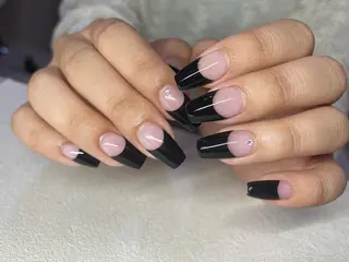 ネイル elu hのネイルデザイン