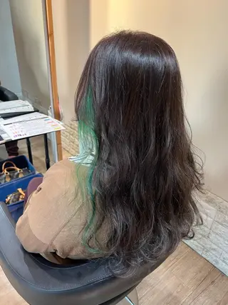 ロング カラー 大久保 隆蔵のヘアスタイル
