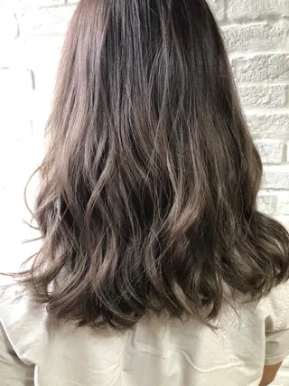 ロング カラー ヘアアレンジ 小松 郁斗のヘアスタイル