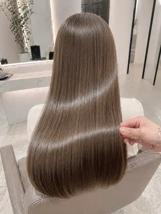ロング パーマ 宇梶 千愛のヘアスタイル