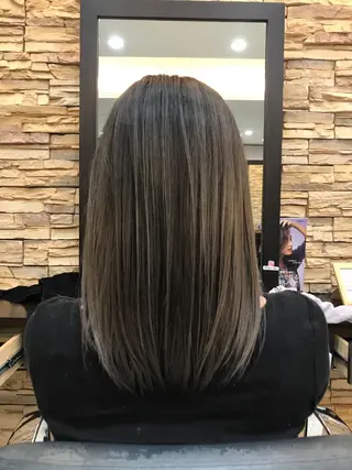 ミディアム カラー 石川直樹 似合わせカット✨のヘアスタイル