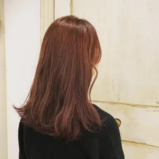 ミディアム 草野ゆずき⌇縮毛矯正 ⌇Wカラー⌇レイヤーのヘアスタイル