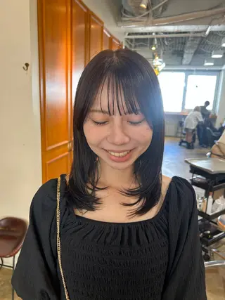 ミディアム カラー ナチュラル大人っぽい スタイル MAORIのヘアスタイル