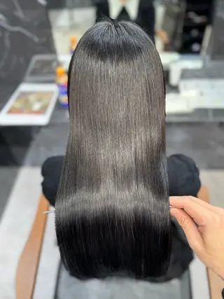 ロング JIN|朝楽になる 乾かしただけで極艶髪のヘアスタイル