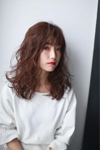 セミロング カラー 伸びても可愛いカラー 愛甲竜佑のヘアスタイル