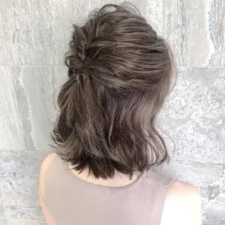 ミディアム カラー ヘアアレンジ KONOMI スタイリストのヘアスタイル