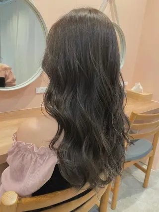 ロング カラー ヘアアレンジ REONA🪽✨薬院 レイヤーカット🫧のヘアスタイル