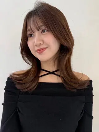 カラー ♻️ブリーチなし カラー♻️のヘアスタイル
