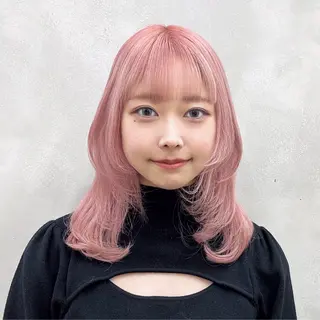 セミロング カラー 髪質改善⌇透明感 カラー⌇川上葵のヘアスタイル