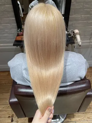 ロング カラー 美髪矯正 KASUMIのヘアスタイル