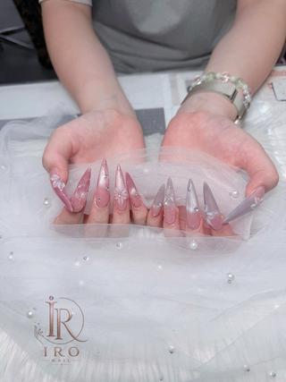 ネイル IRO FUNABASHIのネイルデザイン