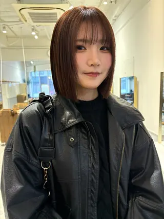 ショート カラー SIKI yuuna レイヤーカット🪽のヘアスタイル