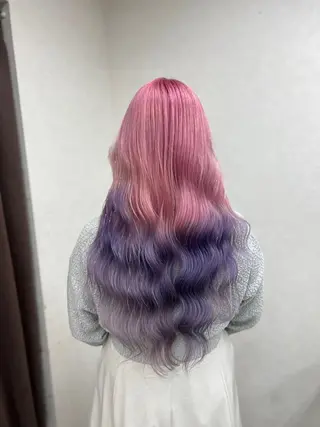 ロング ブリーチカラー HAZUKI🦖のヘアスタイル