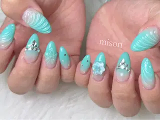 ネイル mison 安形友花のネイルデザイン