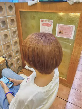 ショート カラー 大澤 翔のヘアスタイル