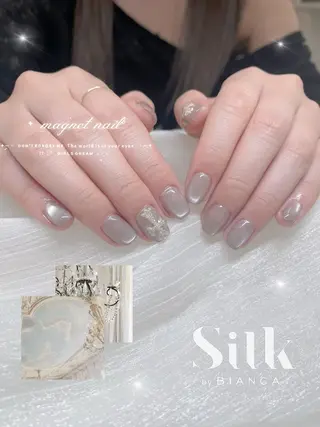 ネイル 𝐒𝐢𝐥𝐤 🎀𝐚𝐧𝐧𝐚のネイルデザイン