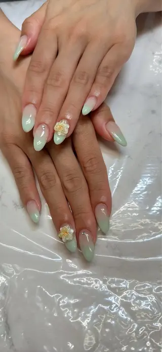 ネイル ✨アン ミユ✨のネイルデザイン