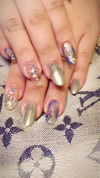 ロング ネイル Petite Cannelleのネイルデザイン