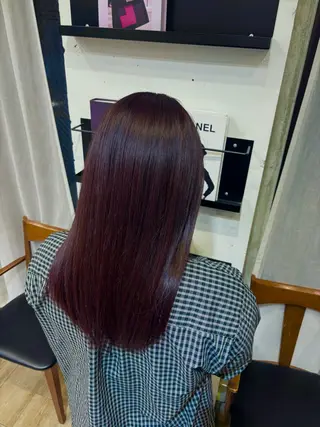 カラー 新原 陽那のヘアスタイル