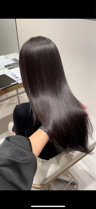 セミロング レイヤーカット/透明 感カラー🐬永井瑠栞のヘアスタイル