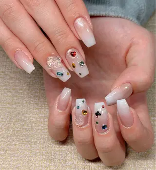 ネイル Betty nail サロンのネイルデザイン