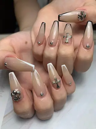 ネイル akina nailsのネイルデザイン