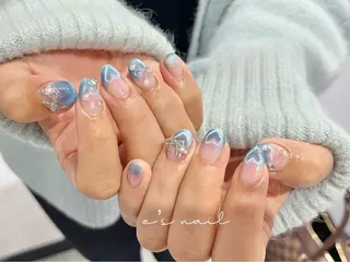 ネイル e’s nail Lumièreのネイルデザイン