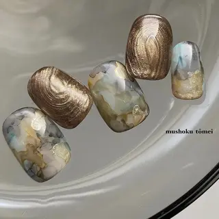 ショート nail salon 無色透明のネイルデザイン
