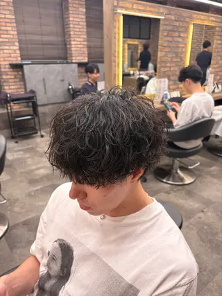 ショート カラー パーマ ヘアアレンジ メンズ キッズ 波巻き/シャドウ/ 特化 福田朝輝のヘアスタイル