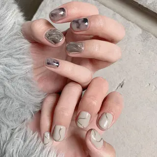 ネイル M. Shihoのネイルデザイン