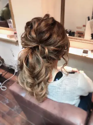 ヘアアレンジ 【カメレオン】 上村 祥子のヘアスタイル