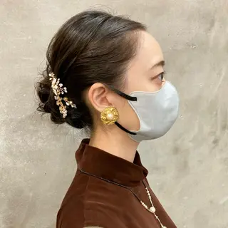 セミロング ヘアアレンジ カット スパのヘアスタイル