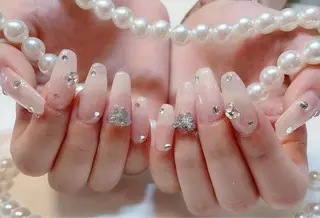 ネイル D-BEAUTY Nailsalonのネイルデザイン