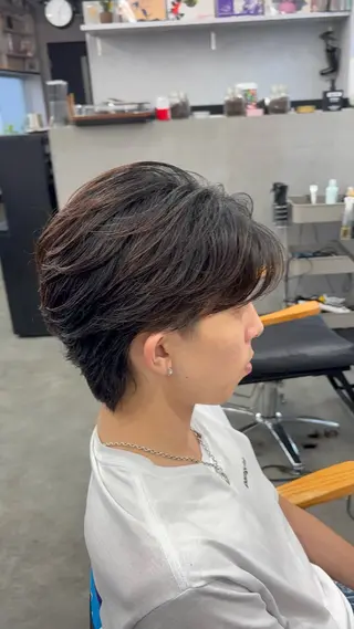 メンズ LIV My【マイ】 艶カラー/髪質改善のヘアスタイル