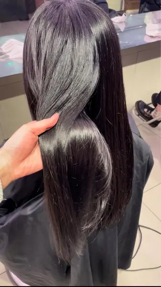 セミロング たかはし はるかのヘアスタイル