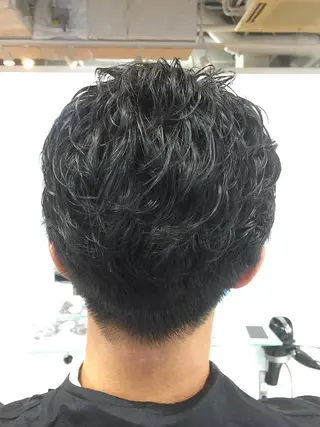 ショート パーマ メンズ メンズ特化フェード パーマ小林裕史のヘアスタイル