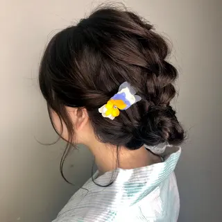 ミディアム パーマ ヘアアレンジ KONOMI スタイリストのヘアスタイル